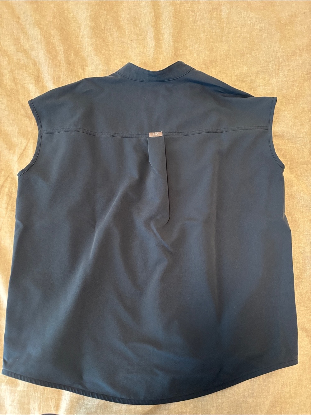 Figs Scrub Top - Picture 3 of 3